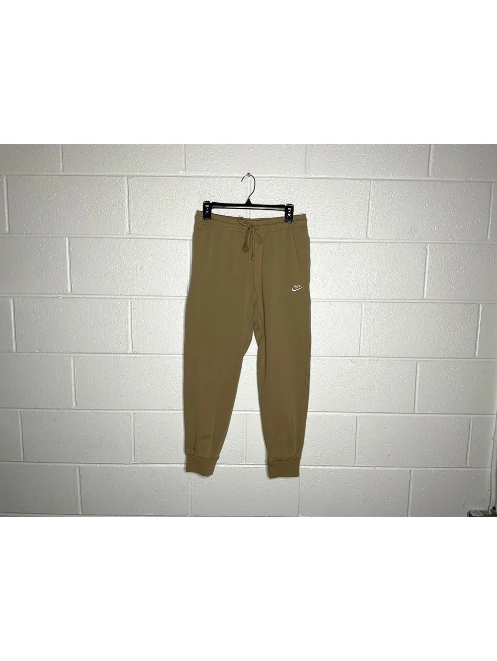 < Nike Fleece Lined Jogger Sweatpants Size Medium >